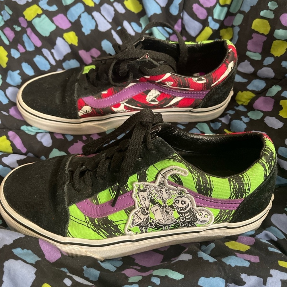 Vans Kids Sneakers Disney Nightmare Before Christmas Men’s 4.5 and Women’s 6 - Picture 3 of 9
